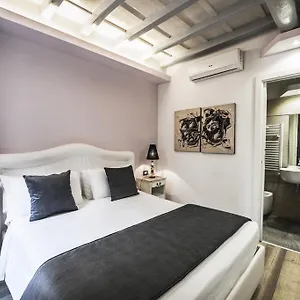 2* Affittacamere Town House Spagna